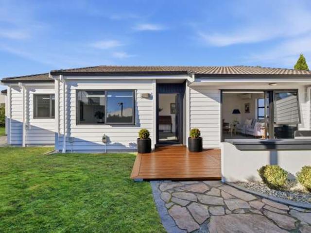 House for sale in Omokoroa, Bay Of Plenty