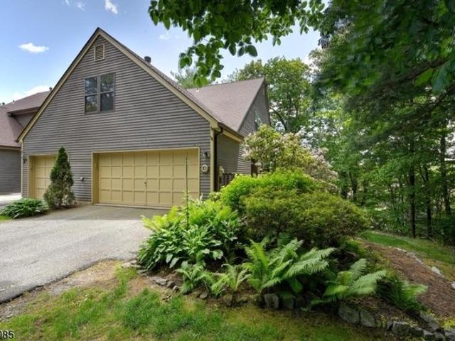 Townhouse for sale in Passaic, New Jersey