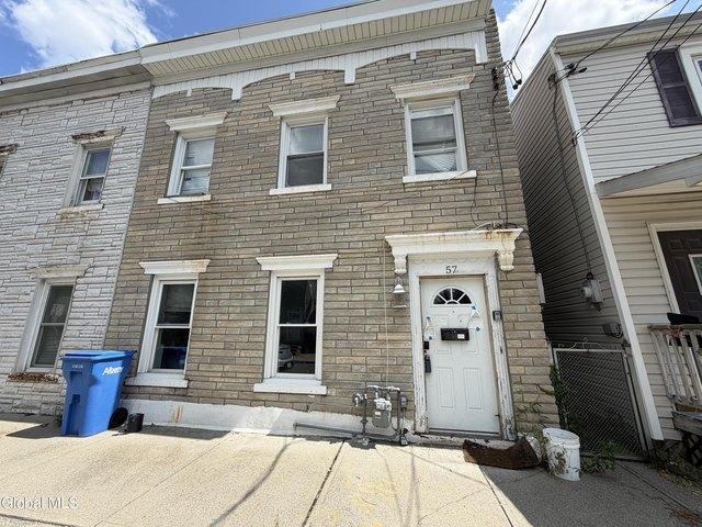 Townhouse for sale in City of Albany, Albany County