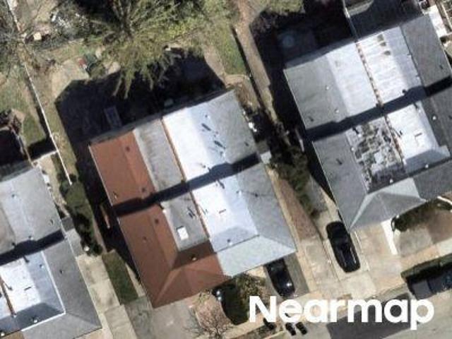 House for sale in Queens, Arverne