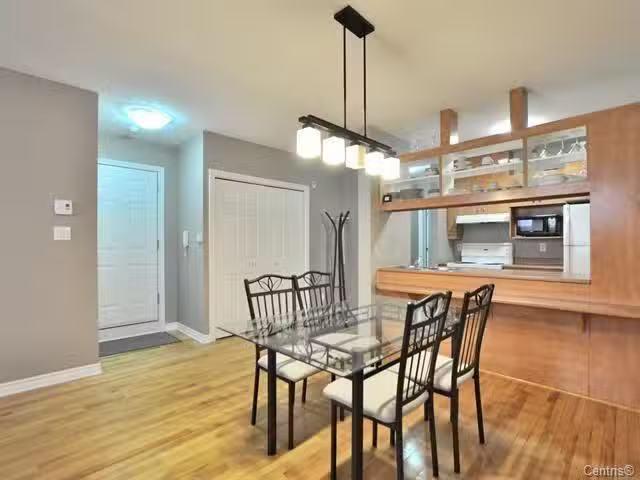 Condo for rent in St. Leonard's, Quebec