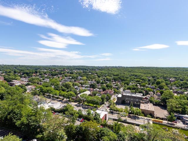 Property for sale in Skyview, New York