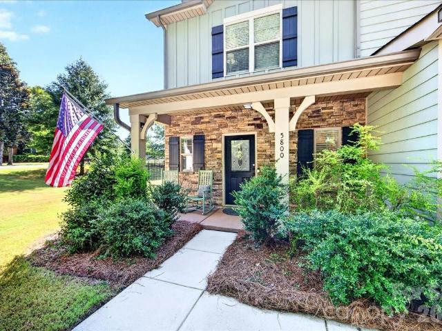 House for sale in Mecklenburg, North Carolina
