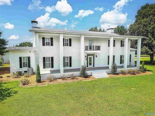 House for sale in Arab, Alabama