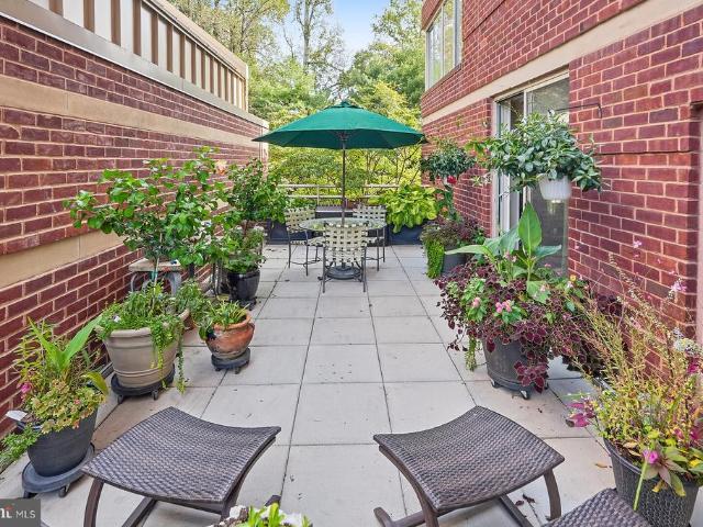 Condo for sale in Metro West District, North Bethesda
