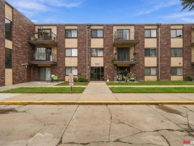 Condo for sale in Lincoln, Lancaster County