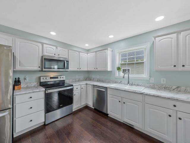 House for sale in Newburgh, Indiana