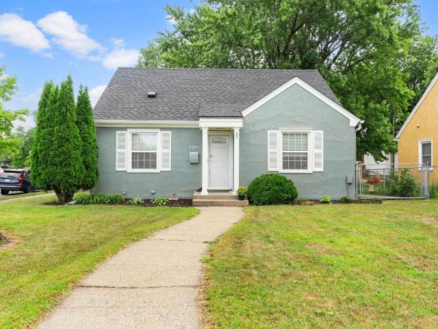 House for sale in Hennepin, Minnesota