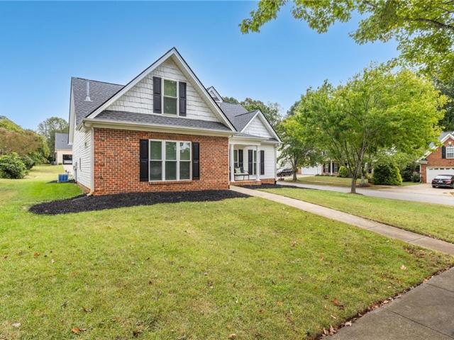 House for sale in Long Creek Village, Winston-Salem