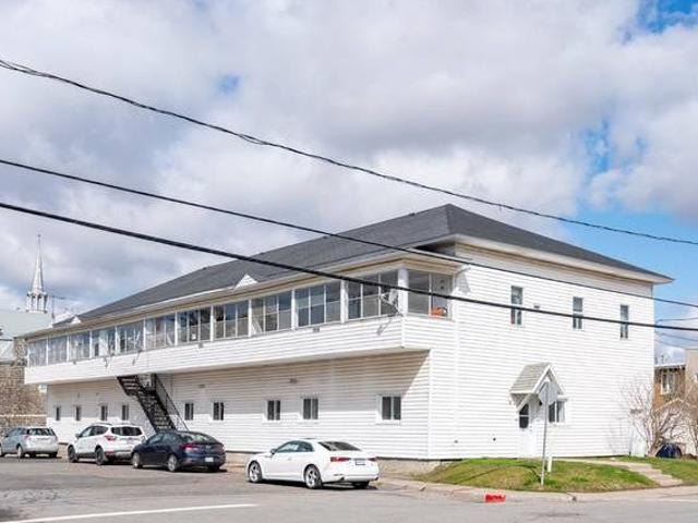 House for sale in Marieville