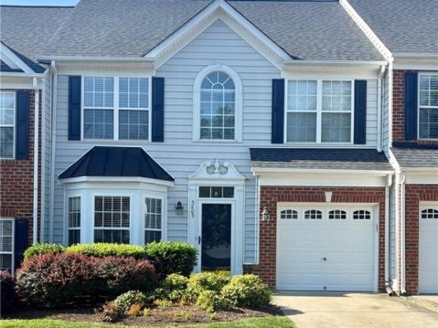 Townhouse for sale in Virginia