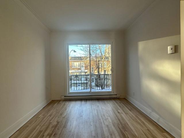 Apartment for rent in St. Leonard's, Quebec