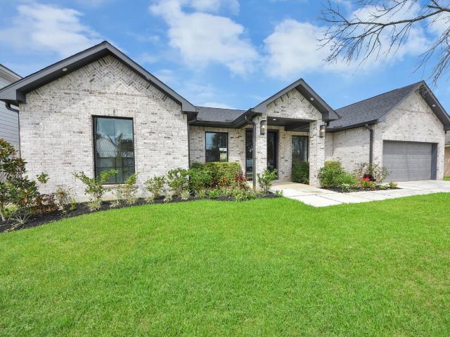 House for sale in Arcola, Texas