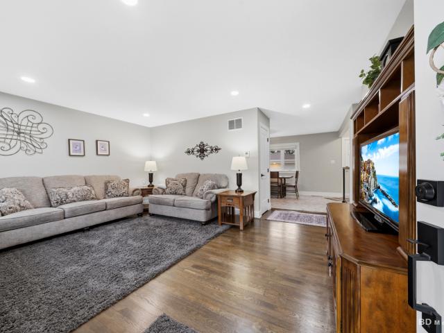 House for sale in Oak Forest, Illinois