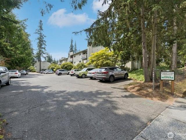 Condo for sale in Lynnwood, Washington