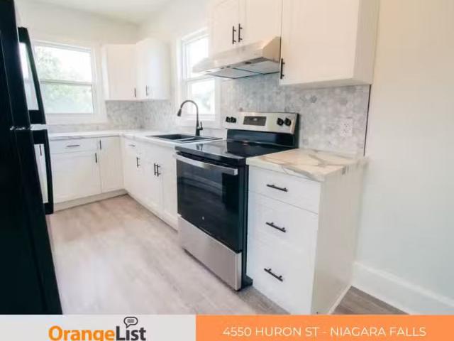Condo for rent in Niagara, Ontario