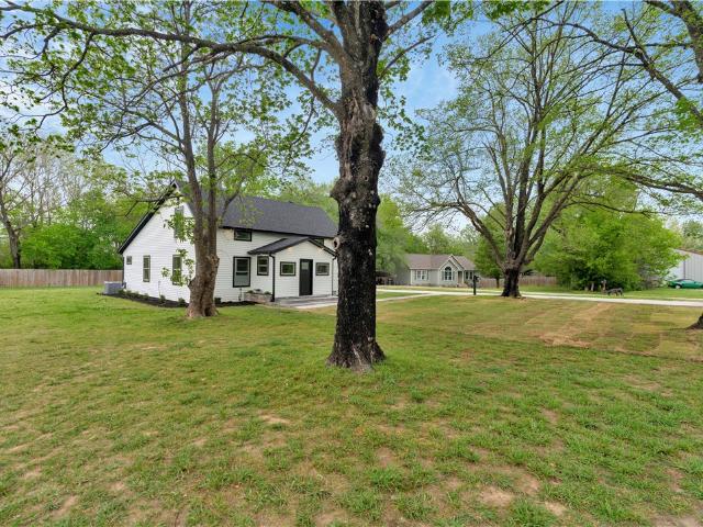 House for sale in Ark