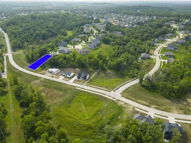 Land for sale in Linn, Iowa