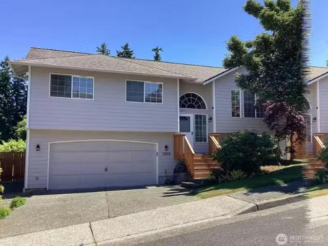 House for rent in Everett