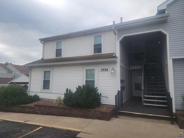 Condo for sale in Kansas