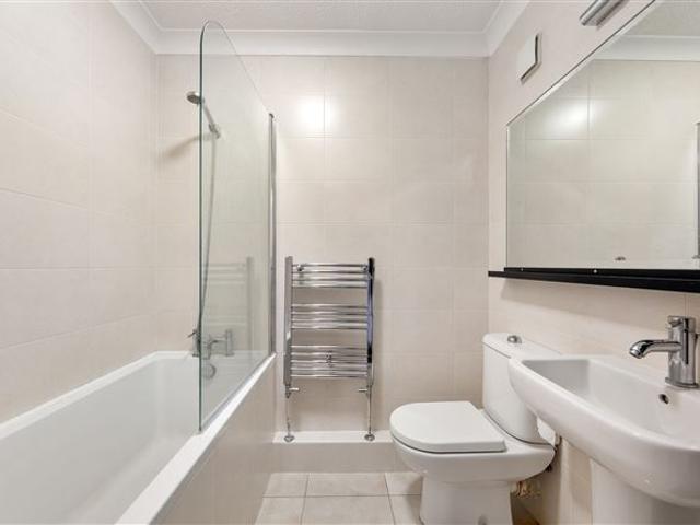 Apartment for sale in Bluebell, North Tipperary