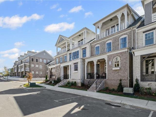 Townhouse for sale in Woodstock, Georgia