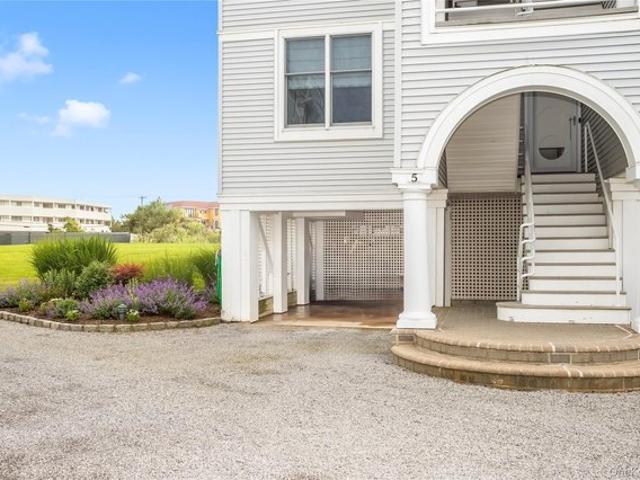 Condo for sale in Sagaponack, New York
