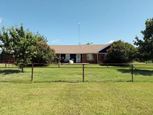 House for sale in West, Texas