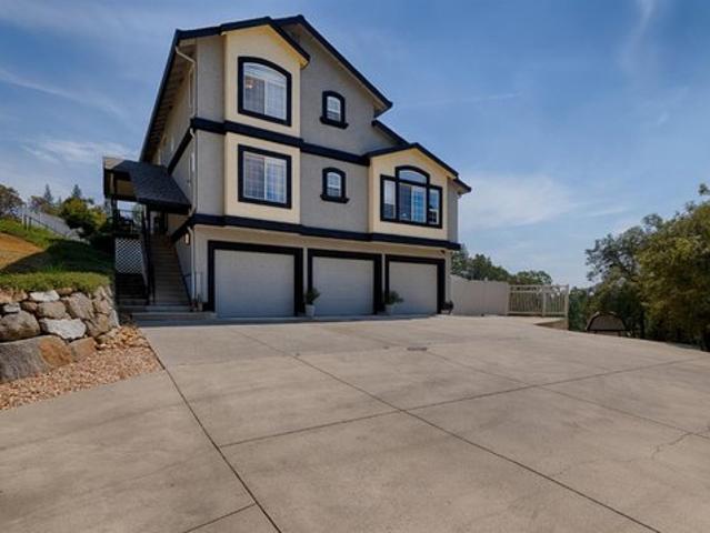 House for sale in Colfax, California