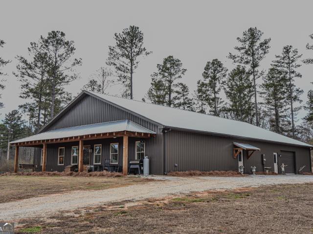 House for sale in Williamson, Georgia