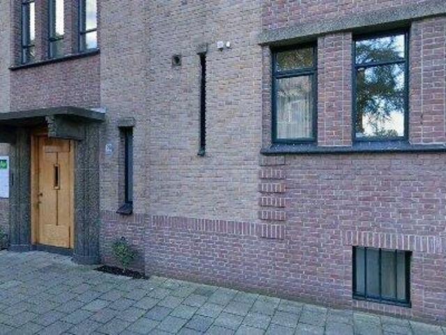 Bedrijfspand te huur in Waalsdorp, Den Haag