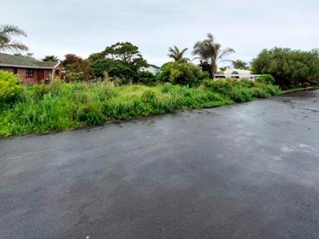 Land for sale in Cape St Francis, Eastern Cape
