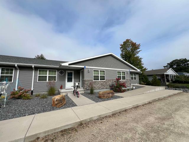 House for sale in Wild Rose, Waushara County