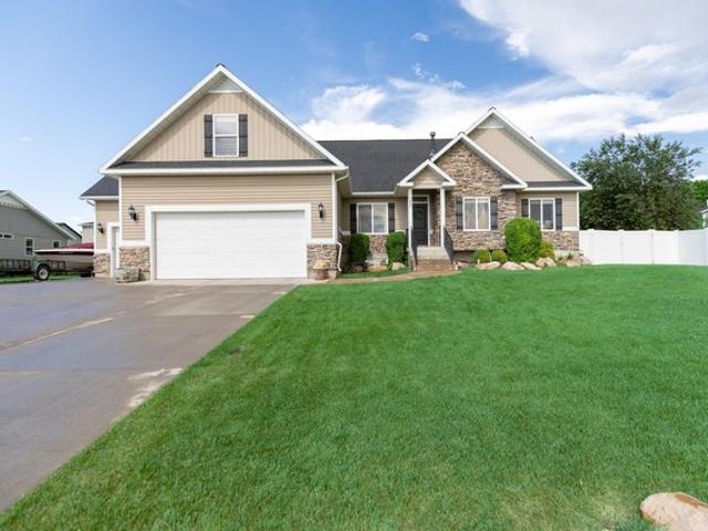 House for sale in Cache, Utah