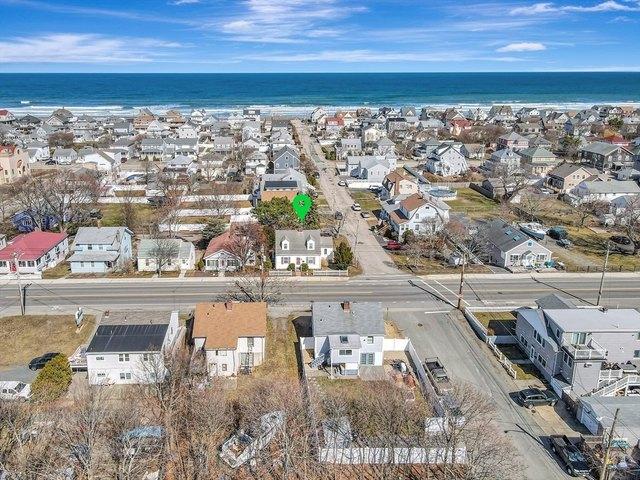 House for sale in Hull, Massachusetts