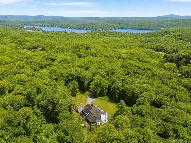 House for sale in Putnam Valley, New York