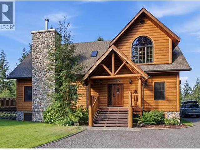 House for sale in Clearwater, British Columbia