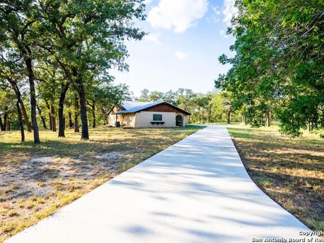 Farm for sale in Seguin, Texas