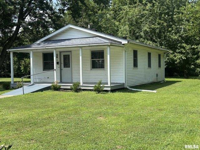 House for sale in Nokomis, Illinois