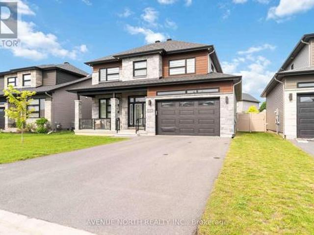 House for sale in Russell, Ontario