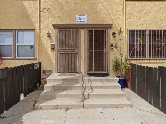 House for sale in Canoga Park, California