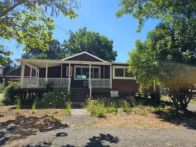 House for rent in Clearlake