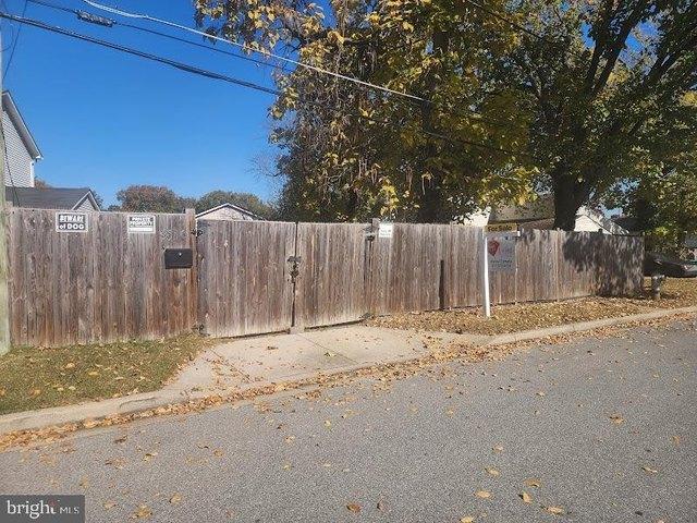 Land for sale in Capitol Heights, Maryland