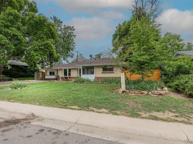 House for sale in Arapahoe, Colorado