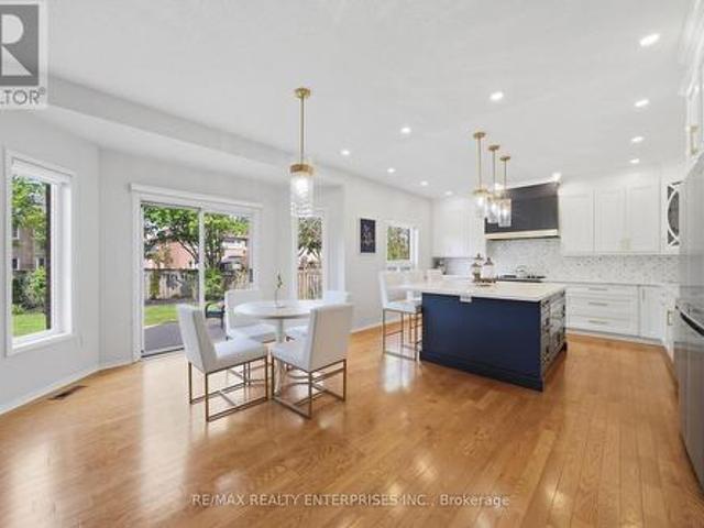House for sale in Mississauga, Ontario