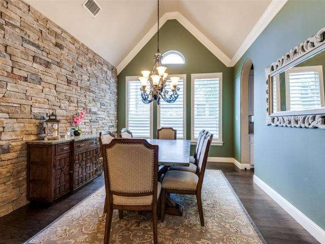 House for sale in Colleyville