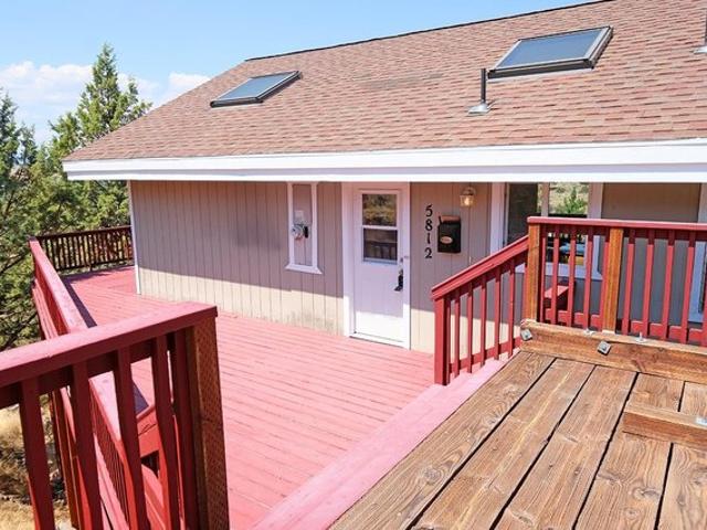 House for sale in Weed, California