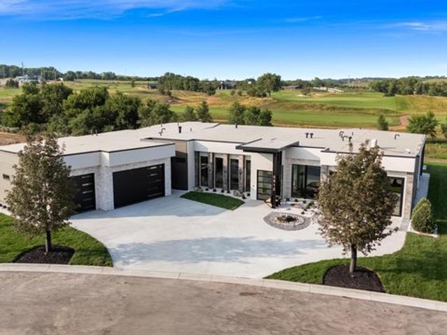 House for sale in Sioux Falls, South Dakota