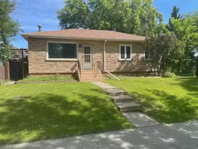 House for rent in Wedgewood, Alberta