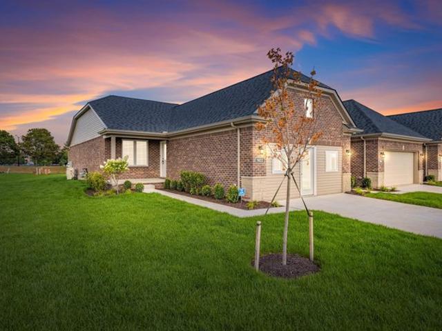Condo for sale in Warren, Michigan
